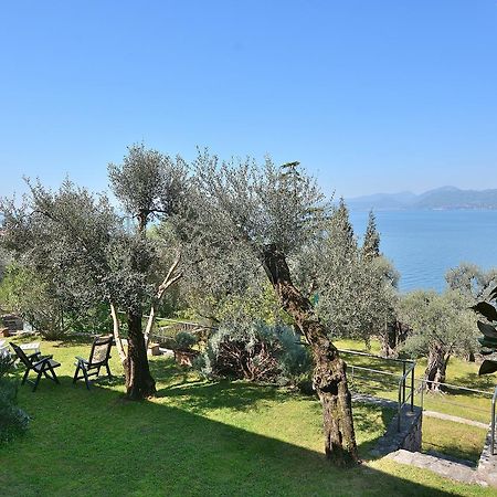 Villa Retrò Torri Del Benaco Exterior foto